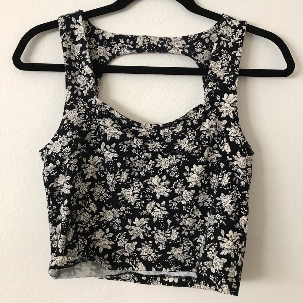Floral Bland White Tank Top
